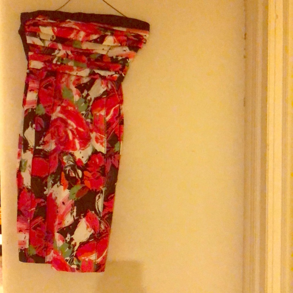Strapless dress